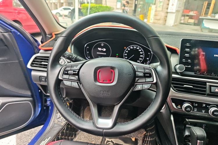 Used Honda Accord 2018 260TURBO Luxury Edition China V Emission Standard Steering Wheel