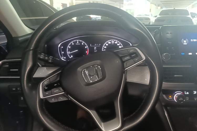 Used Honda Accord 2018 260TURBO Elite Edition China VI Steering Wheel