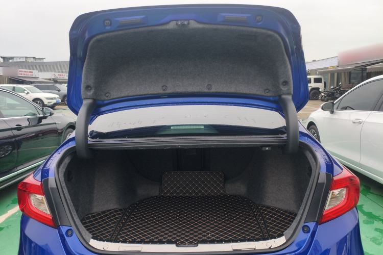 Used Honda Accord 2018 260TURBO Elite Edition China VI Trunk