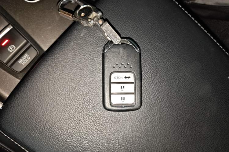 Used Honda Accord 2018 260TURBO Luxury Edition China V Emission Standard Vehicle Key