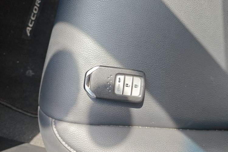 Used Honda Accord 2018 260TURBO Elite Edition China V Vehicle Key