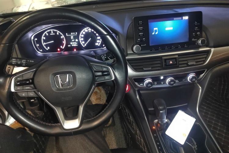 Used Honda Accord 2018 260TURBO Elite Edition China VI Center Console