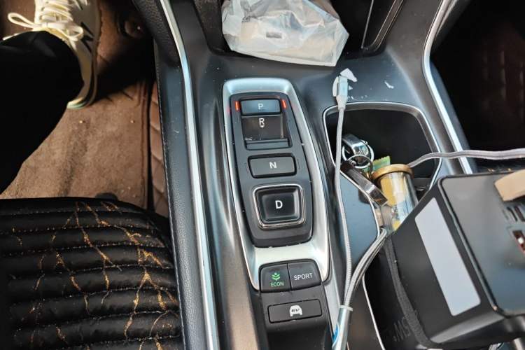 Used Honda Accord 2018 Rui·Hybrid 2.0L Rui Ku Edition China VI Gear Lever