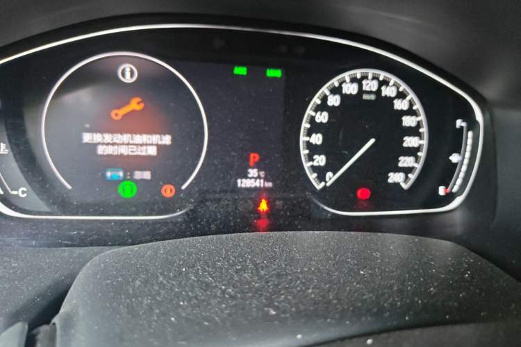 Used Honda Accord 2018 260TURBO Luxury Edition China VI Odometer Close Up