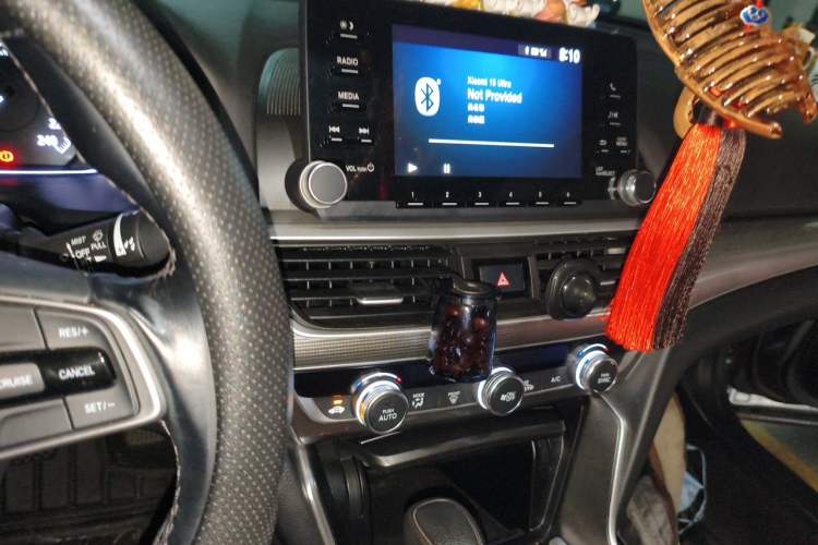 Used Honda Accord 2018 260TURBO Elite Edition China VI Audio And AC Panel