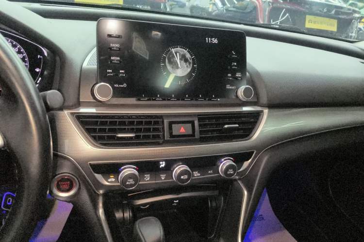 Used Honda Accord 2018 260TURBO Elite Edition China VI Audio And AC Panel