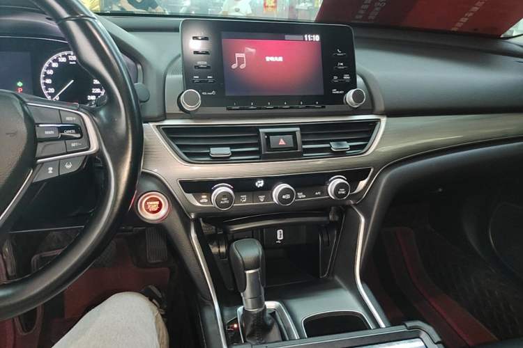 Used Honda Accord 2018 260TURBO Luxury Edition China VI Audio And AC Panel