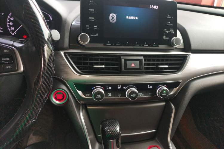 Used Honda Accord 2018 260TURBO Elite Edition China VI Audio And AC Panel