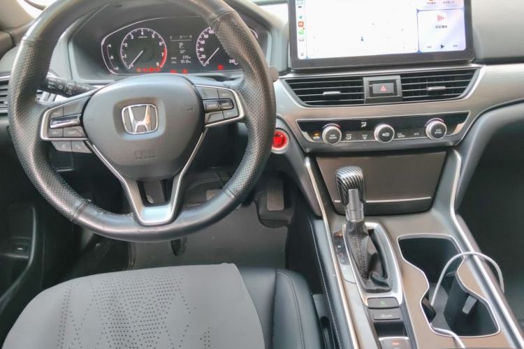 Used Honda Accord 2018 260TURBO Elite Edition China V Center Console