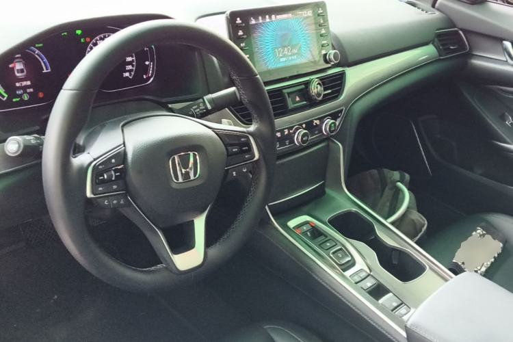 Used Honda Accord 2018 Rui·Hybrid 2.0L Rui Zhi Edition China VI Center Console