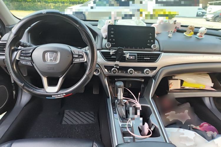 Used Honda Accord 2018 260TURBO Elite Edition China VI Center Console