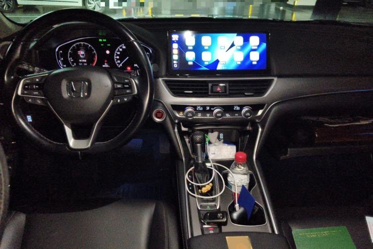 Used Honda Accord 2018 260TURBO Luxury Edition China VI Center Console