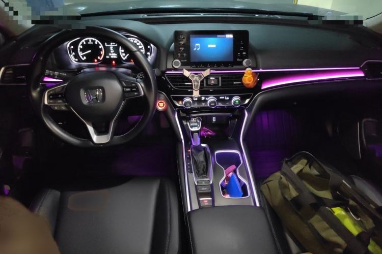 Used Honda Accord 2018 260TURBO Elite Edition China VI Center Console