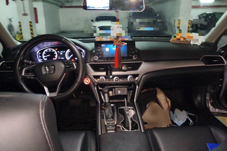 Used Honda Accord 2018 260TURBO Elite Edition China VI Center Console