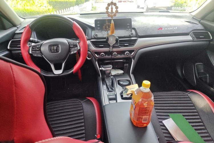 Used Honda Accord 2018 260TURBO Luxury Edition China VI Center Console