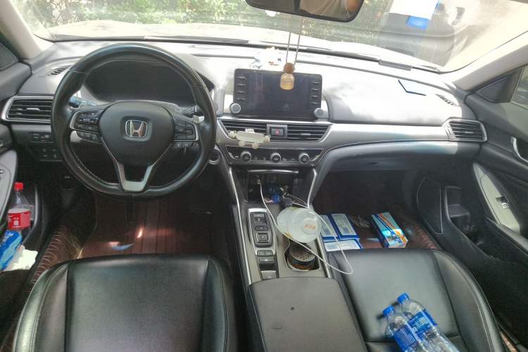 Used Honda Accord 2018 Rui·Hybrid 2.0L Rui Zhi Edition China VI Center Console