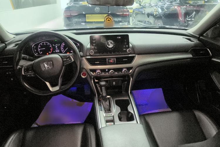 Used Honda Accord 2018 260TURBO Elite Edition China VI Center Console