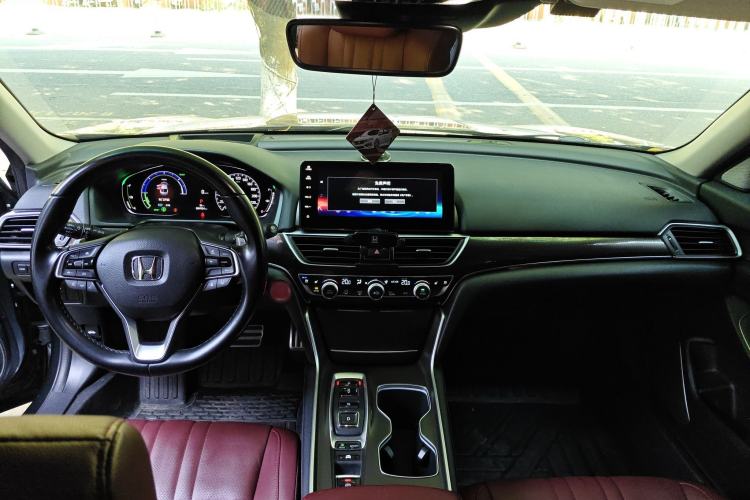 Used Honda Accord 2018 Rui Hybrid 2.0L Rui Zun Edition China VI Center Console