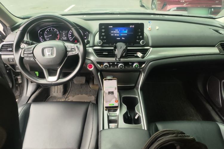 Used Honda Accord 2018 260TURBO Elite Edition China VI Center Console
