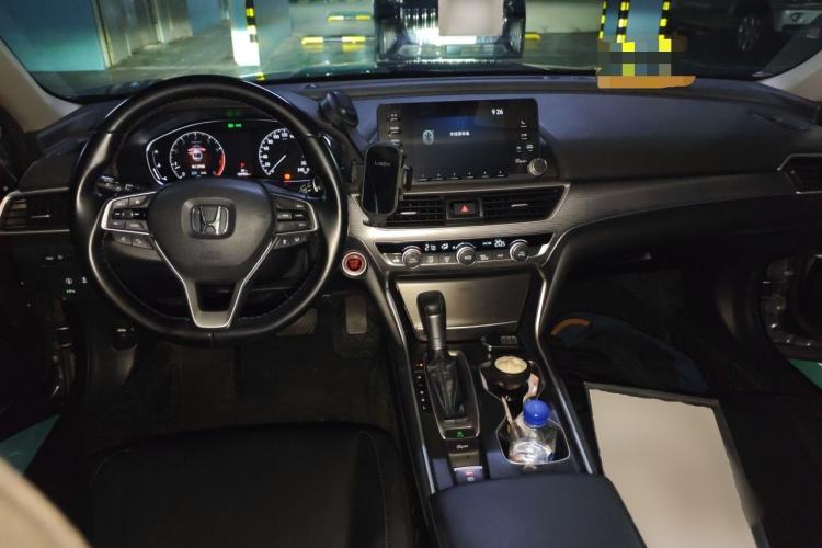 Used Honda Accord 2018 260TURBO Luxury Edition China VI Center Console
