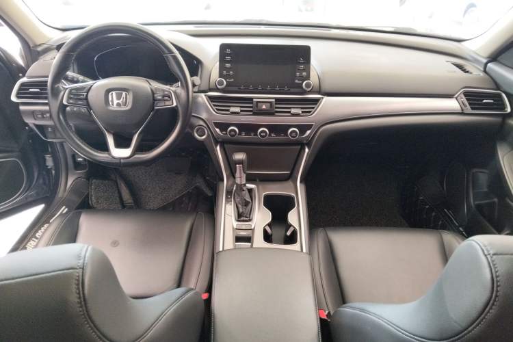 Used Honda Accord 2018 260TURBO Elite Edition China VI Center Console
