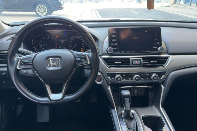 Used Honda Accord 2018 260TURBO Elite Edition China VI Center Console