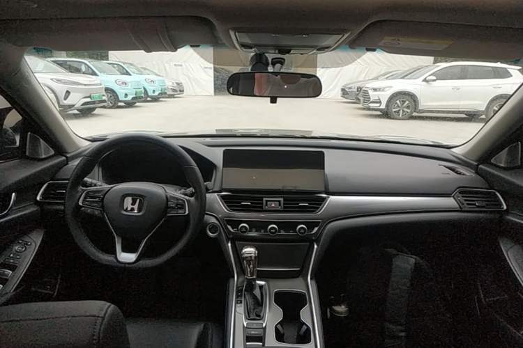 Used Honda Accord 2018 260TURBO Elite Edition China VI Center Console