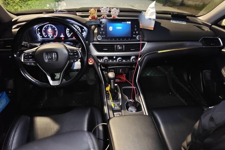 Used Honda Accord 2018 260TURBO Luxury Edition China VI Center Console
