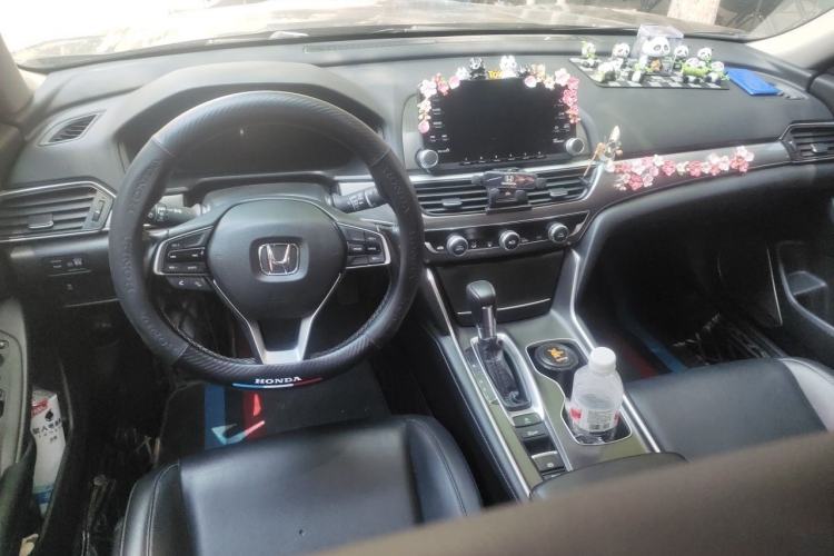 Used Honda Accord 2018 260TURBO Elite Edition China VI Center Console