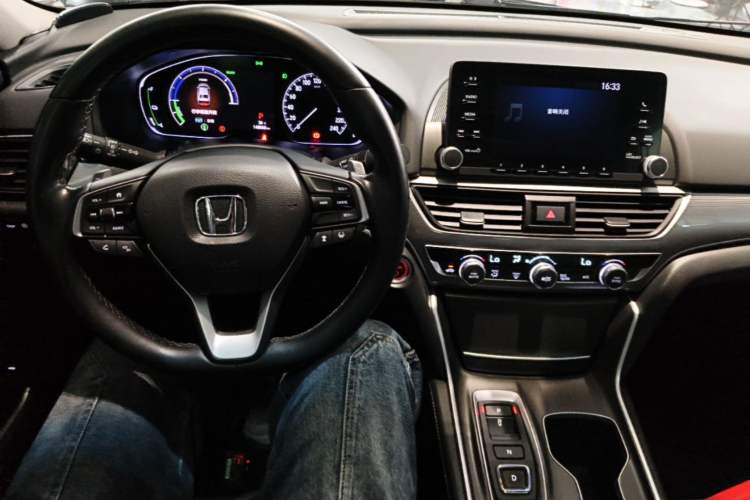 Used Honda Accord 2018 Rui Hybrid 2.0L Rui Ling Edition China VI Center Console