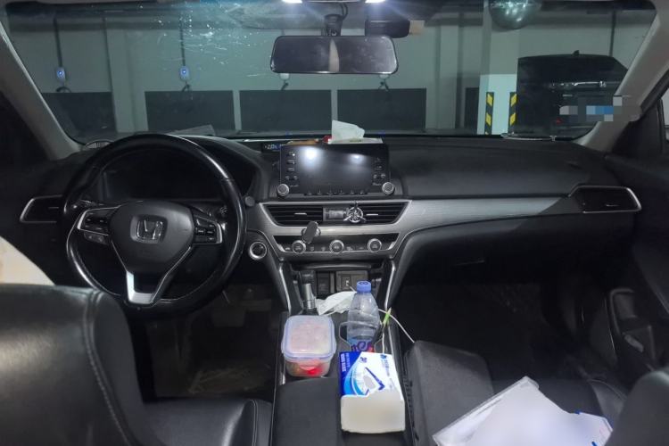 Used Honda Accord 2018 260TURBO Elite Edition China VI Center Console