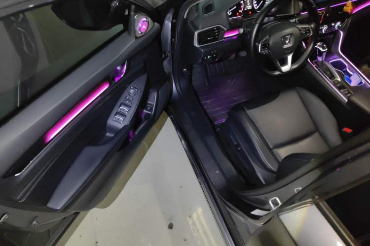 Used Honda Accord 2018 260TURBO Elite Edition China VI Driver Seat