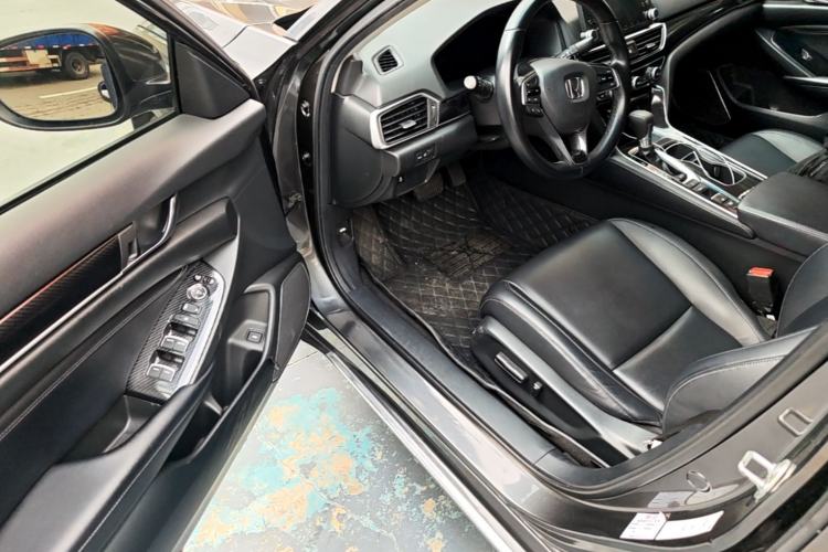 Used Honda Accord 2018 260TURBO Elite Edition China V Driver Seat