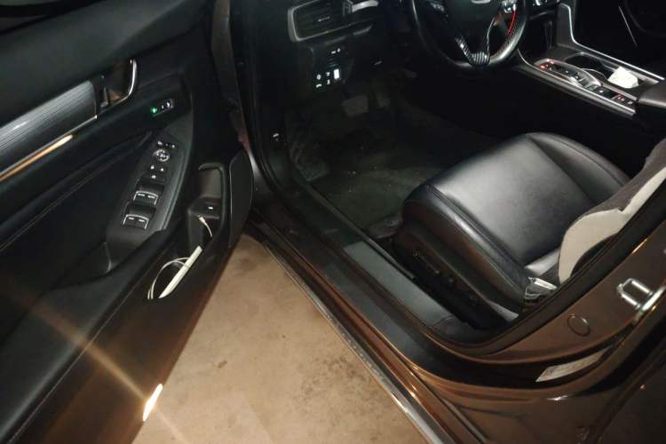 Used Honda Accord 2018 Rui·Hybrid 2.0L Rui Zhi Edition China VI Driver Seat