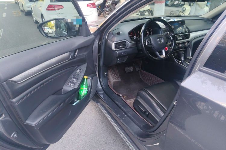 Used Honda Accord 2018 260TURBO Luxury Edition China V Emission Standard Driver Seat
