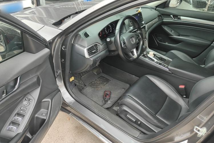 Used Honda Accord 2018 260TURBO Elite Edition China VI Driver Seat