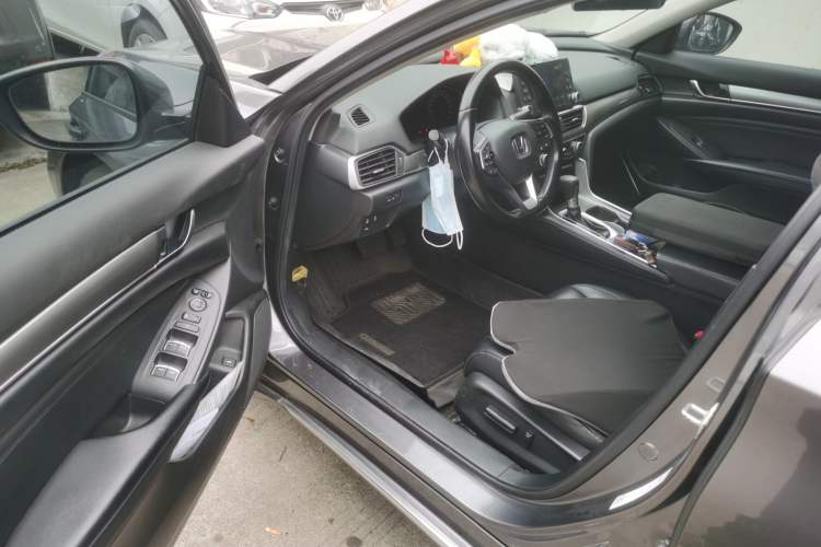 Used Honda Accord 2018 260TURBO Luxury Edition China VI Driver Seat