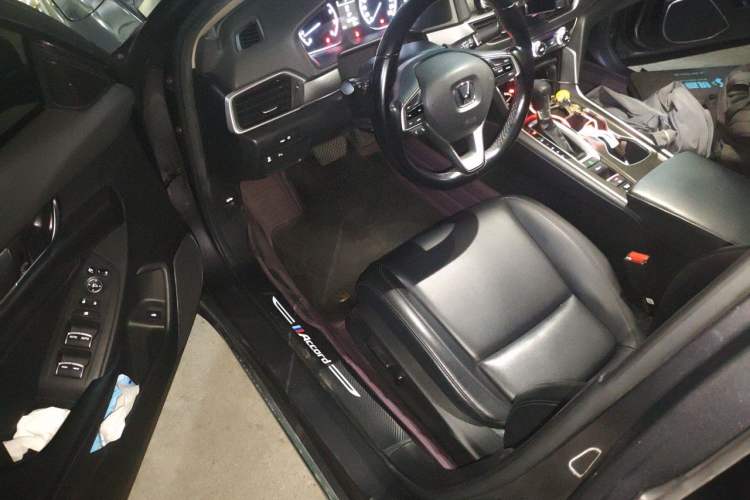 Used Honda Accord 2018 260TURBO Elite Edition China VI Driver Seat