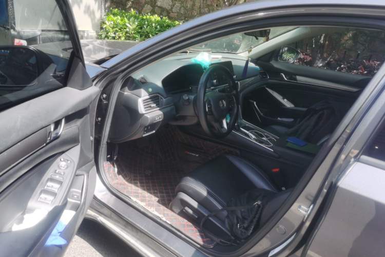 Used Honda Accord 2018 260TURBO Luxury Edition China VI Driver Seat
