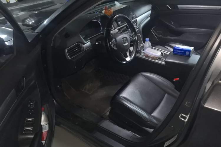 Used Honda Accord 2018 260TURBO Elite Edition China VI Driver Seat