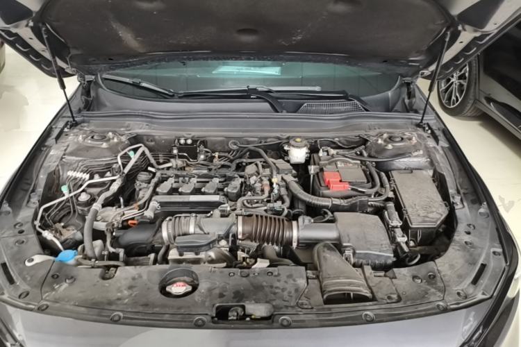 Used Honda Accord 2018 260TURBO Elite Edition China VI Engine Bay