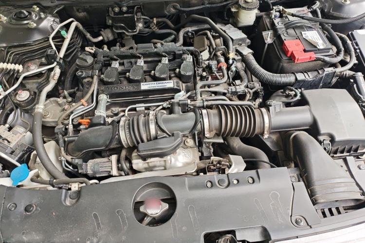 Used Honda Accord 2018 260TURBO Elite Edition China VI Engine Bay