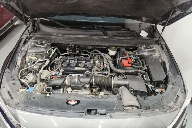 Used Honda Accord 2018 260TURBO Elite Edition China VI Engine Bay