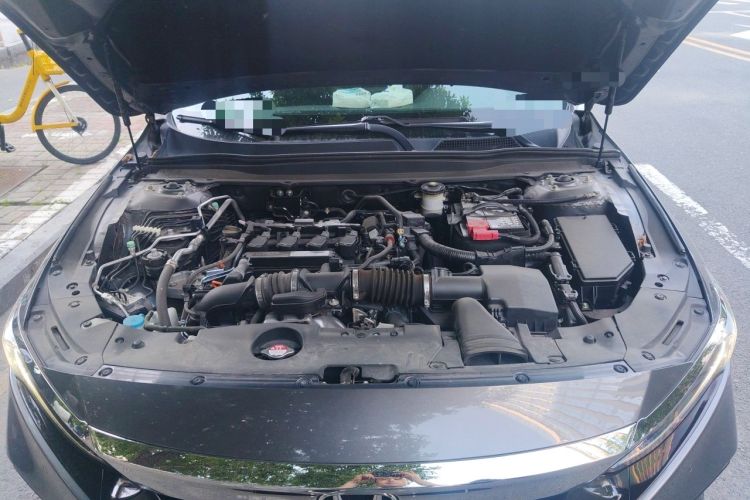 Used Honda Accord 2018 260TURBO Luxury Edition China V Emission Standard Engine Bay