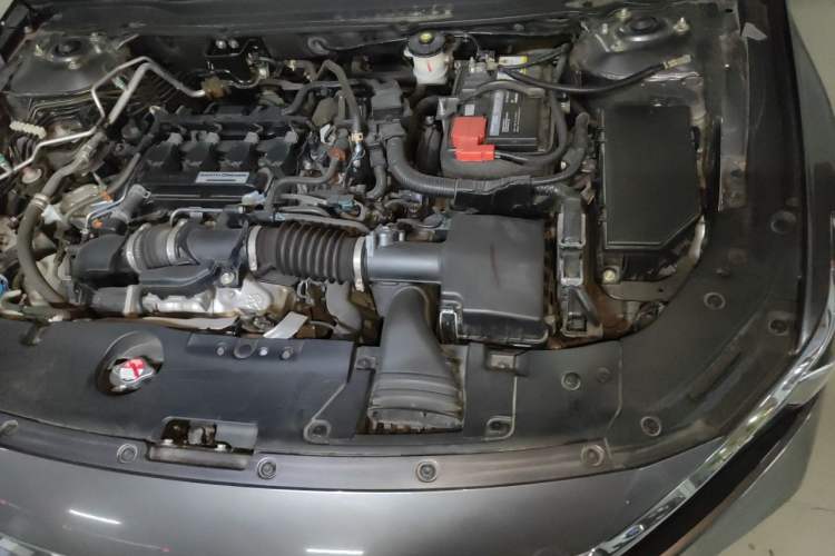 Used Honda Accord 2018 260TURBO Elite Edition China VI Engine Bay Left