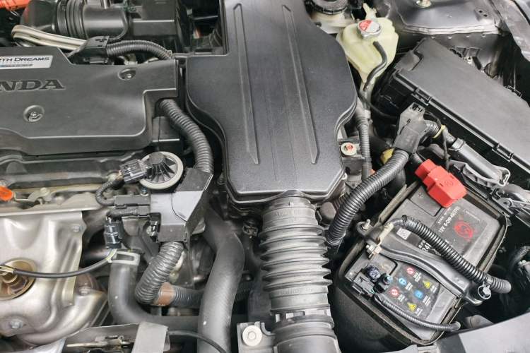 Used Honda Accord 2018 Rui Hybrid 2.0L Rui Ling Edition China VI Engine Bay Left