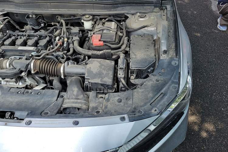 Used Honda Accord 2018 260TURBO Luxury Edition China V Emission Standard Engine Bay Left