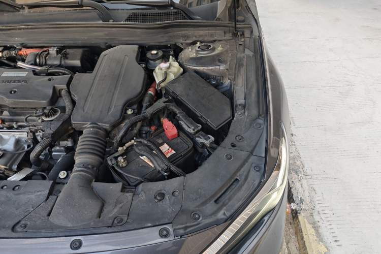 Used Honda Accord 2018 Rui·Hybrid 2.0L Rui Zhi Edition China VI Engine Bay Left