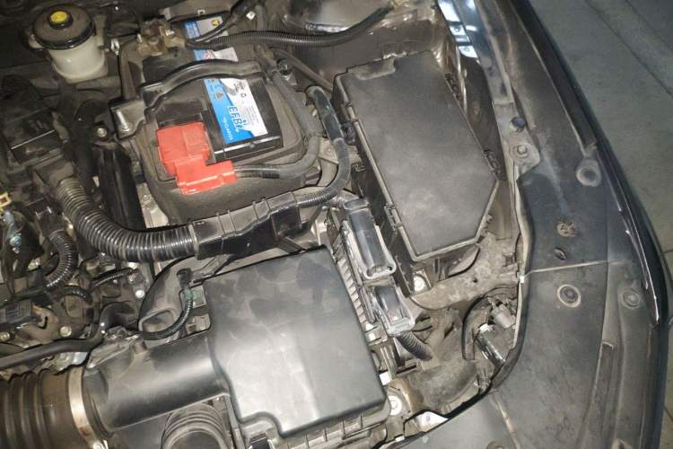 Used Honda Accord 2018 260TURBO Elite Edition China VI Engine Bay Left