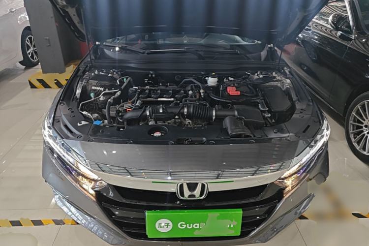Used Honda Accord 2018 260TURBO Elite Edition China VI Engine Bay